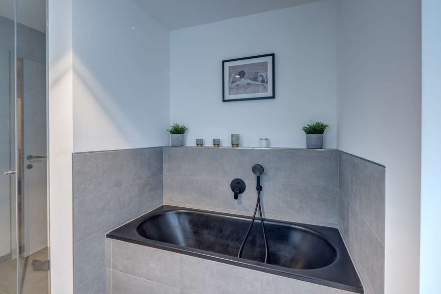 Badezimmer 1