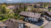 DJI_20260417144258_0325_D_6_D_7_D - Der ENZIANHOF mit alten Bauernhof und DHH Rückgebäude zur Sanierung