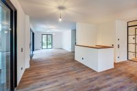 Blick Wohnzimmer Garten West