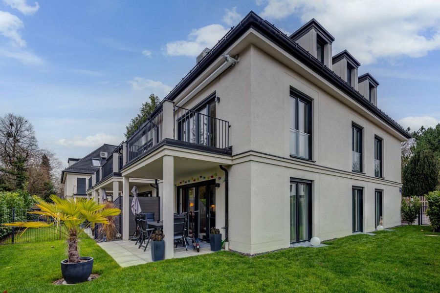 Exklusive und ruhige 4-Zimmer-Wohnung mit Garten in Obermenzing- Bestlage, 81247 München, Wohnung