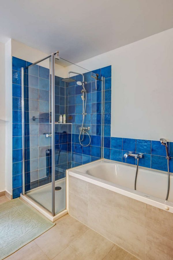 Badezimmer OG 1