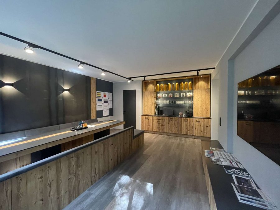 Stilvolle Wohn-/Büroeinheit in Maxvorstadt – 4 Räume auf 80, 80335 München, Wohnung